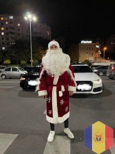 Костюмы Деда Мороза и Снегурочки
