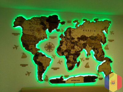 Многоуровневая Карта мира из дерева
