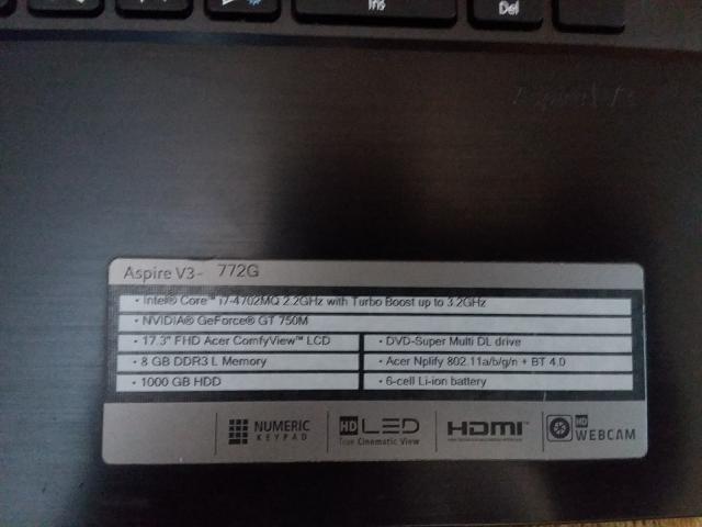 Продам Ноутбук Acer ASPIRE V3-772G в ОТЛИЧНОМ состоянии. Недорого.