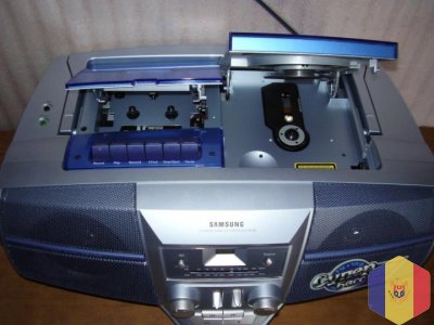 Магнитола Samsung RCD- M30G