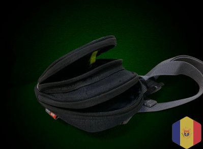 Компактный черный рюкзак givi как новый