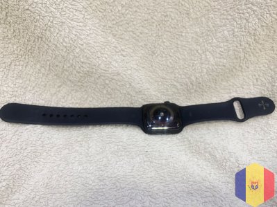 Apple Watch Series 5, 44 мм, черный + ремешок + кабель