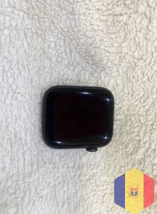 Apple Watch Series 5, 44 мм, черный + ремешок + кабель