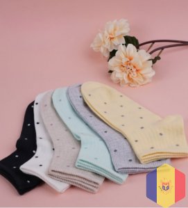 Eleganță și rafinament pentru femei – dresuri, șosete, pijamale moi, lenjerie