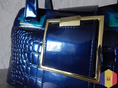 Элегантная женская сумка