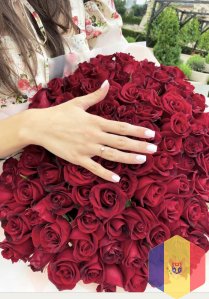 Розы по оптовой цене с доставкой по всей Молдове.