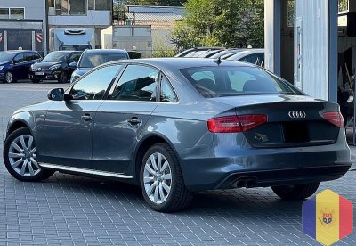 Продам Audi A4 2015