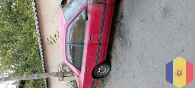 Mazda 323 1989 на запчасти