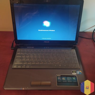 Продам Asus laptop with SSD 2009 года