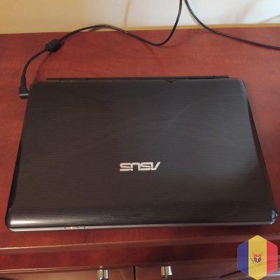 Продам Asus laptop with SSD 2009 года